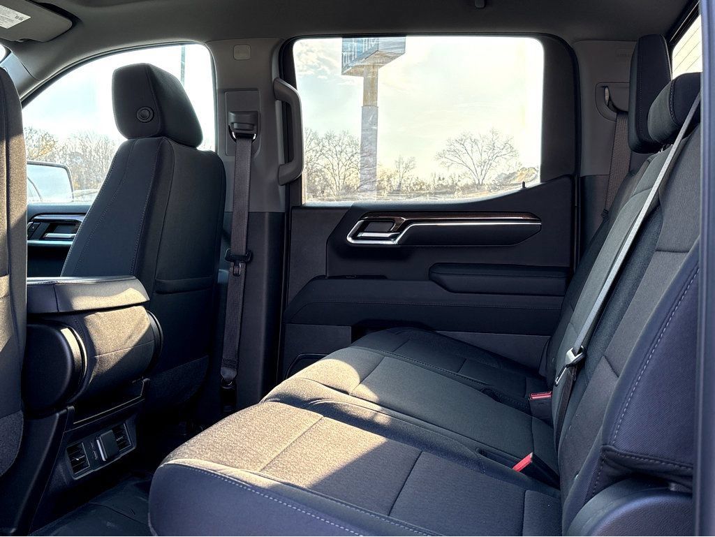 New 2025 Chevrolet Silverado 1500 LT AWD/4WD image 20