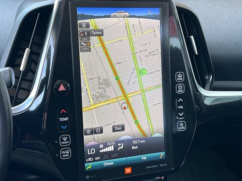 Certified 2021 Toyota Prius Prime Limited FWD image 21
