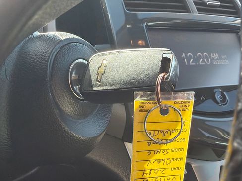 Used 2014 Chevrolet Sonic LTZ image 9