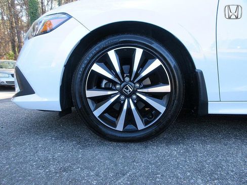 Used 2024 Honda Civic EX image 33