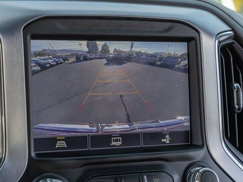 Certified 2022 GMC Sierra 1500 SLT w/ SLT Premium Plus Package image 9