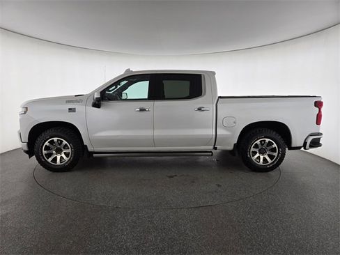 Used 2020 Chevrolet Silverado 1500 High Country w/ Technology Package image 28