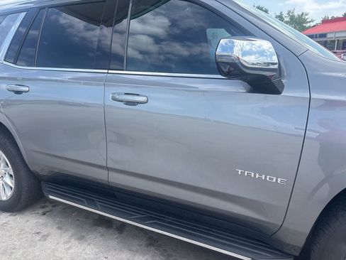 Used 2021 Chevrolet Tahoe Premier w/ Premium Package image 3