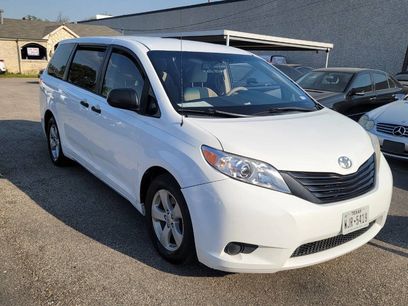 Used 2014 Toyota Sienna L