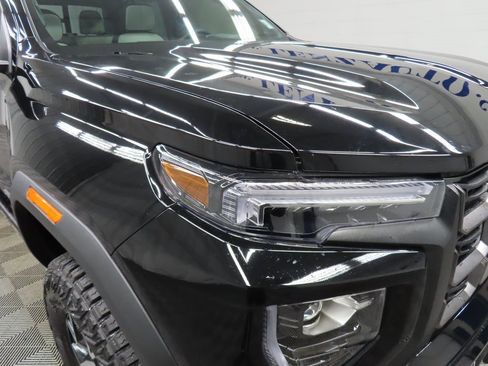 Used 2024 GMC Canyon AT4X image 31