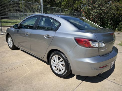 Used 2012 MAZDA MAZDA3 i Touring image 7