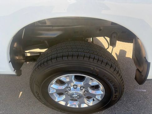 Used 2024 RAM 2500 Laramie AWD/4WD image 10