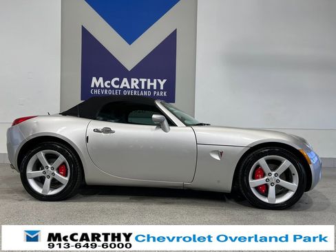 Used 2006 Pontiac Solstice Convertible w/ Premium Package image 30