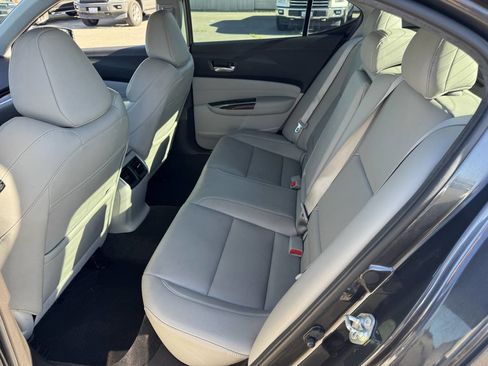 Used 2016 Acura TLX image 21
