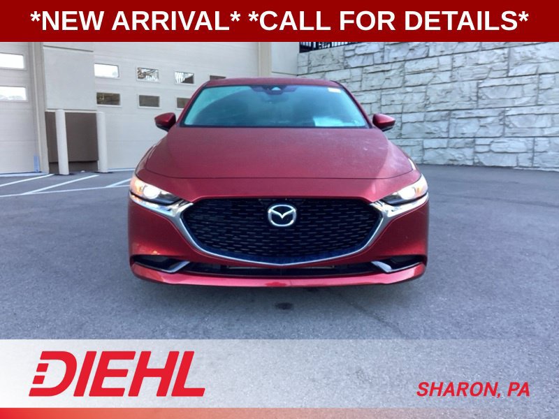 Used 2019 MAZDA MAZDA3 Sedan w/ Preferred Package FWD image 2