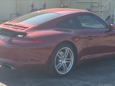 Used 2012 Porsche 911 Carrera RWD image 7