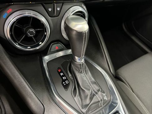 Used 2023 Chevrolet Camaro LT RWD image 17