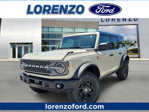 New 2026 Ford Bronco Badlands AWD/4WD image 1