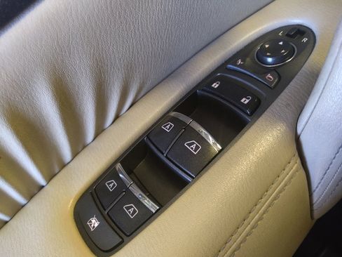 Used 2020 Nissan Armada SL w/ Premium Package image 27