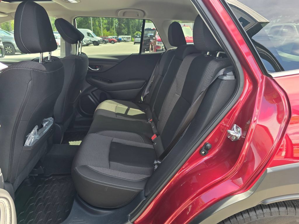Used 2025 Subaru Outback Premium w/ Popular Package #1A AWD/4WD image 24