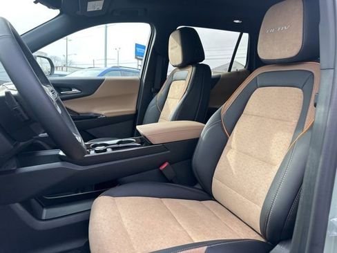 New 2026 Chevrolet Equinox ACTIV image 9