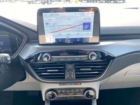 New 2025 Ford Escape Active image 22