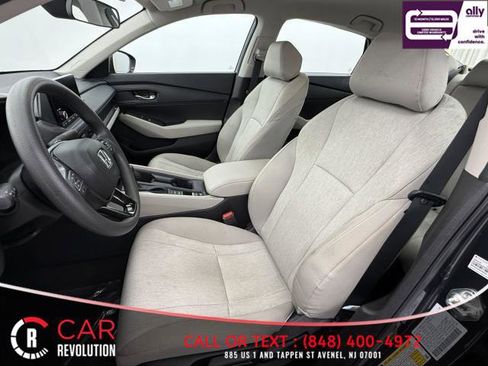 Used 2025 Honda Accord LX image 16