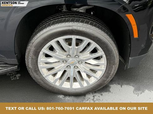 Used 2025 Chevrolet Suburban RST image 15