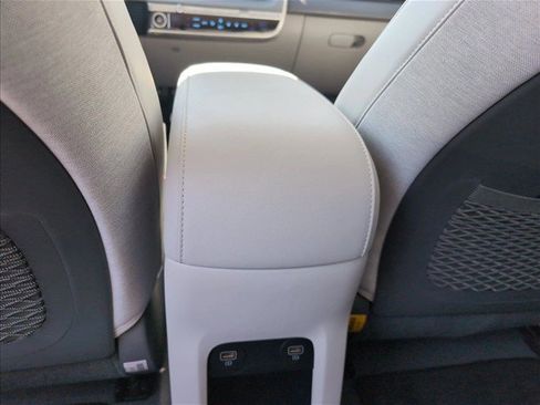 Certified 2024 Hyundai Ioniq 5 Limited RWD image 23