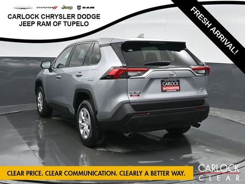 Used 2024 Toyota RAV4 LE image 9