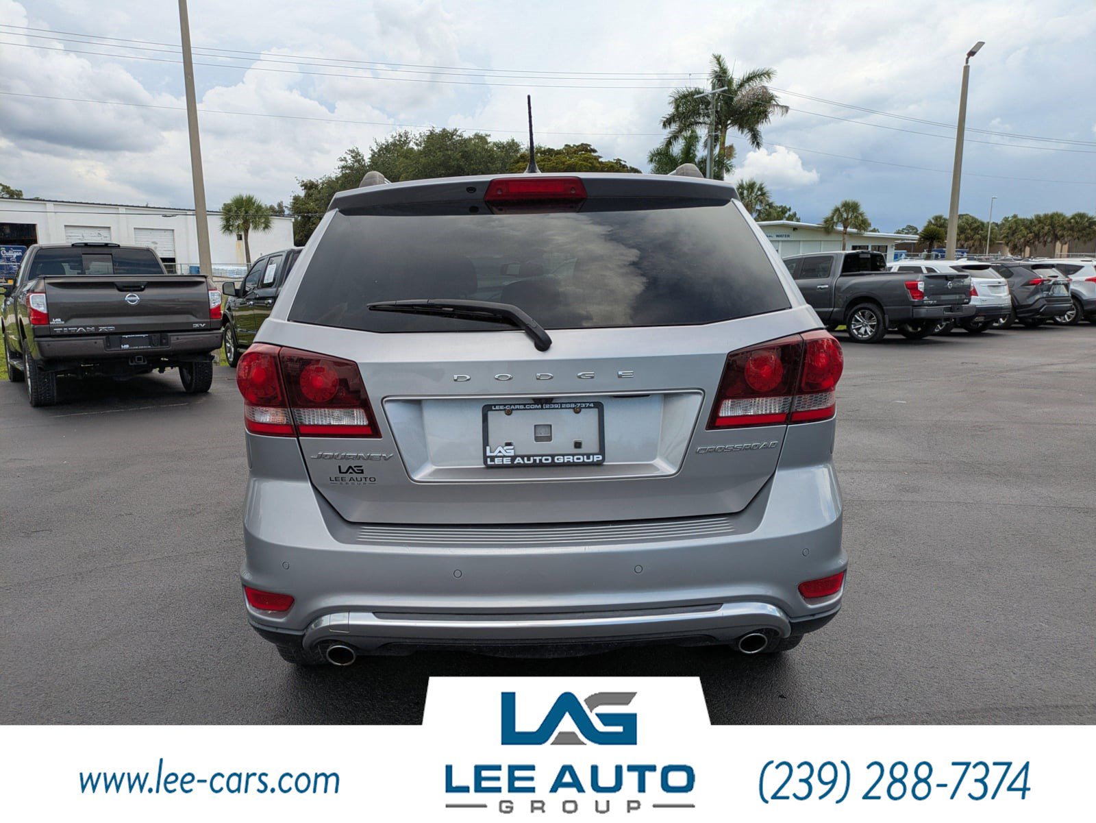 Used 2017 Dodge Journey Crossroad FWD image 4