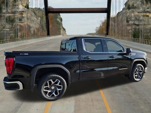 New 2026 GMC Sierra 1500 SLE AWD/4WD image 11