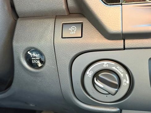 Used 2026 Nissan Frontier SV w/ All-Weather Content Package AWD/4WD image 18