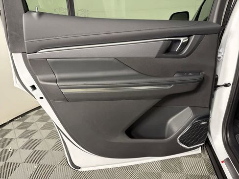 New 2026 Buick Enclave Sport Touring w/ Power Package image 41