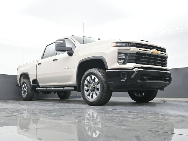 New 2026 Chevrolet Silverado 2500 Custom w/ Custom Value Package AWD/4WD image 55