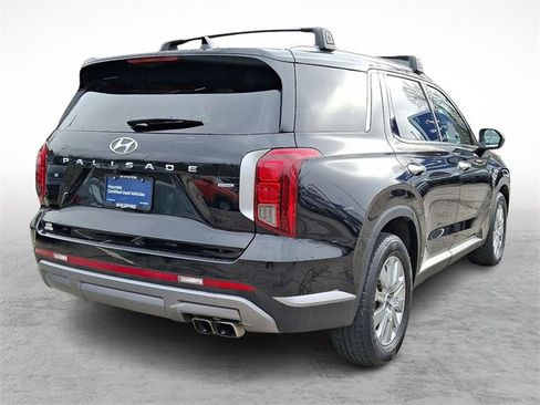 Certified 2023 Hyundai Palisade SEL image 6