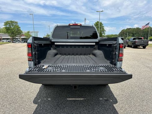New 2026 Nissan Frontier PRO-4X w/ Pro Premium Package AWD/4WD image 17