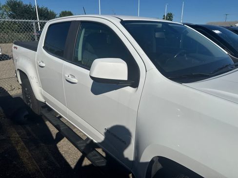 Used 2020 Chevrolet Colorado LT AWD/4WD image 7