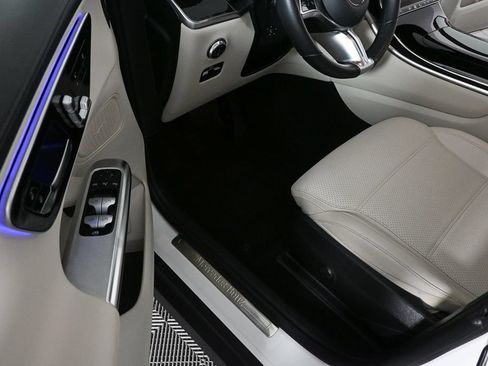 Used 2023 Mercedes-Benz GLC 300 image 7