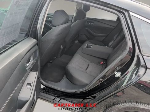 Used 2023 Honda Accord EX image 23