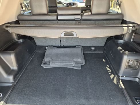Used 2023 Toyota 4Runner TRD Off-Road Premium w/ Moonroof Package AWD/4WD image 35