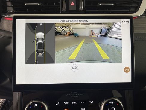 New 2023 Jaguar F-PACE S image 27