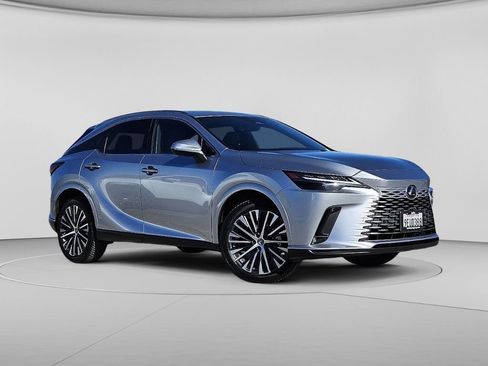 Used 2023 Lexus RX 350 Premium Plus w/ Accessory Package (Z1) FWD image 3