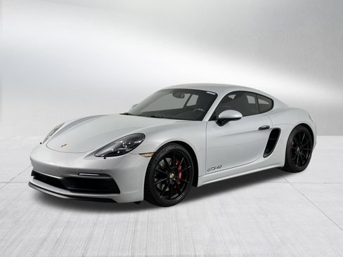 Used 2023 Porsche 718 Cayman GT4 image 3