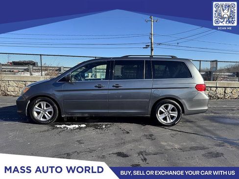 Used 2010 Honda Odyssey Touring image 1