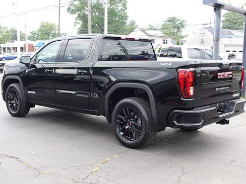 Used 2023 GMC Sierra 1500 Elevation AWD/4WD image 2