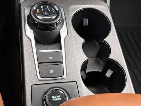 Used 2025 Ford Bronco Sport Outer Banks w/ Outer Banks Tech Package+ AWD/4WD image 29