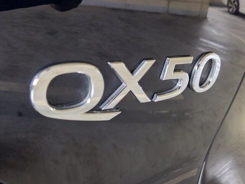 Used 2023 INFINITI QX50 Luxe AWD/4WD image 35
