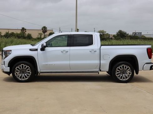 New 2026 GMC Sierra 1500 Denali Ultimate AWD/4WD image 5