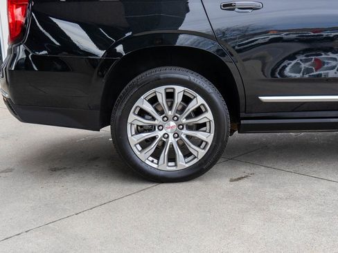 Certified 2024 GMC Yukon Denali AWD/4WD image 38