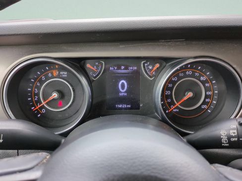 Used 2019 Jeep Wrangler Unlimited Sport S AWD/4WD image 21