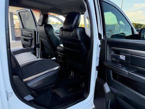 Used 2018 RAM 1500 Sport image 15