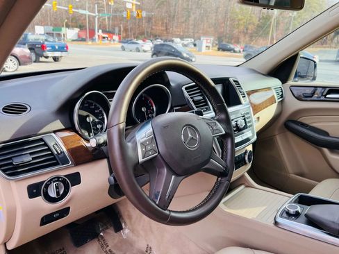 Used 2013 Mercedes-Benz ML 350 2WD image 27