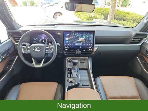 Used 2024 Lexus GX 550 w/ Accessory Package (2T) AWD/4WD image 9