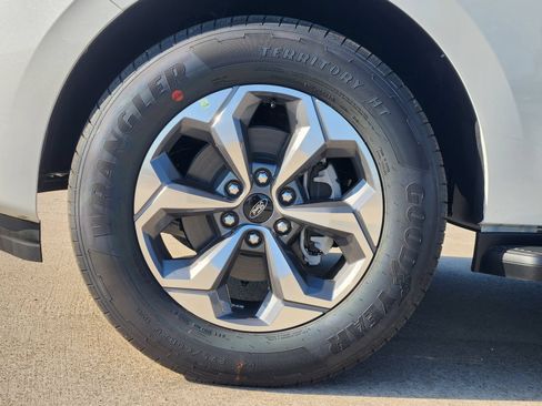 New 2027 Ford Expedition Active RWD image 11